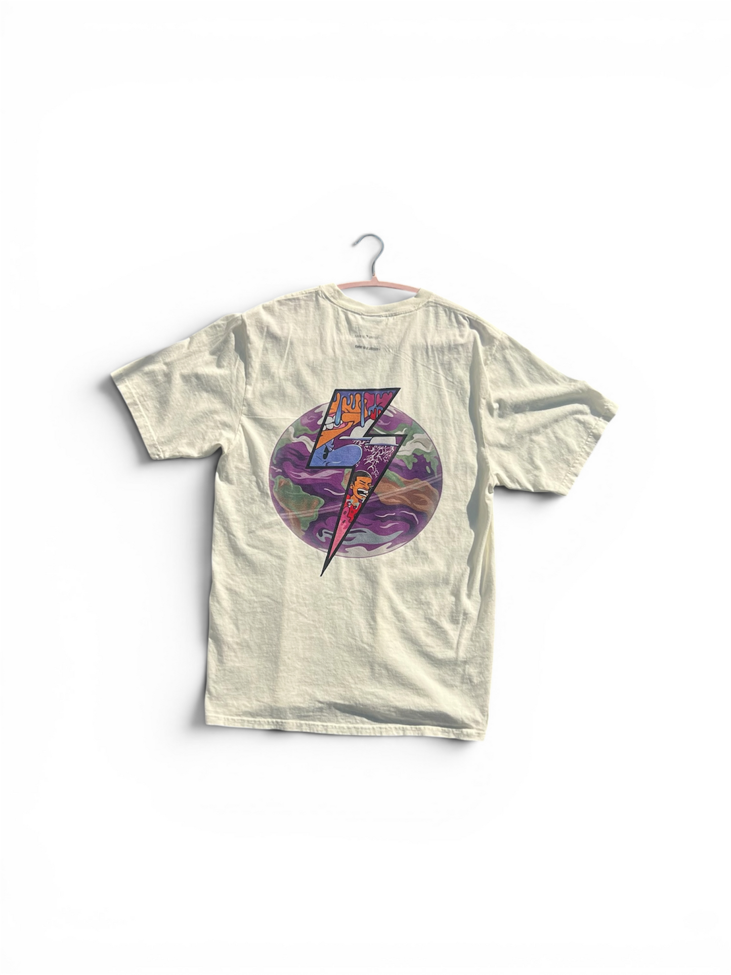 Tee