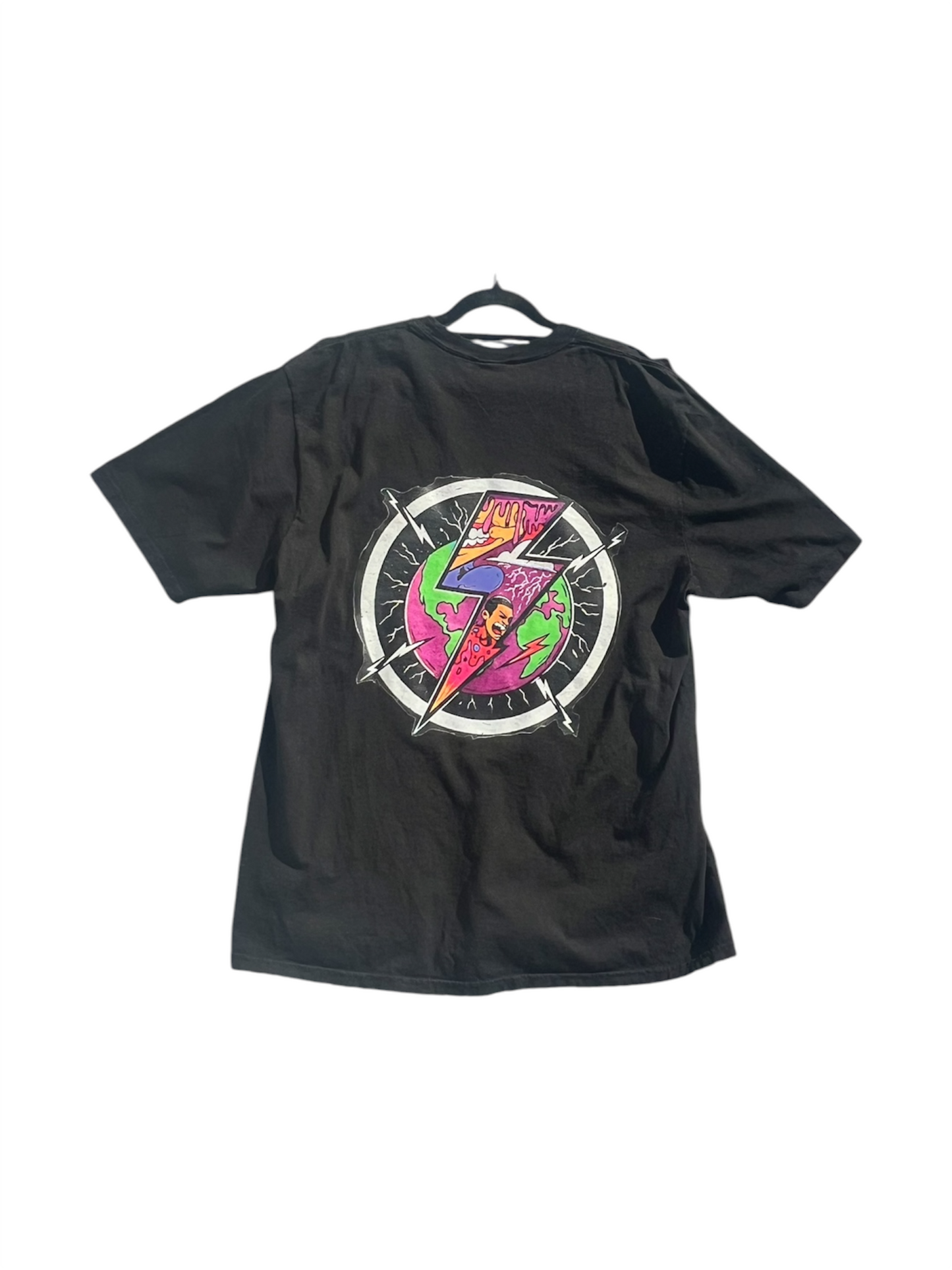 Tee